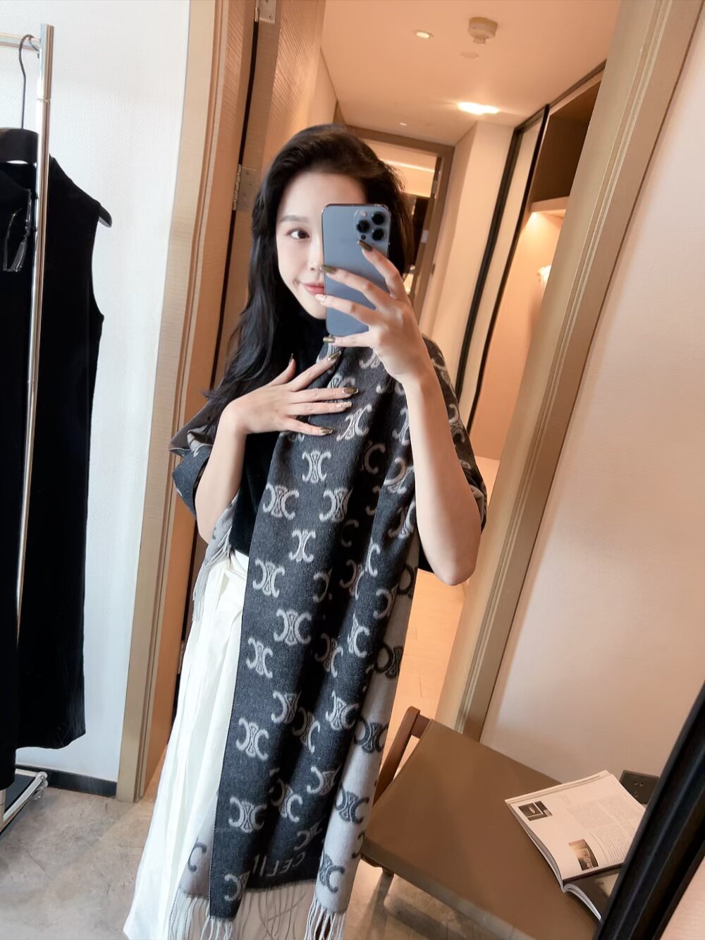 W1R96N122 Popular Winter Scarves