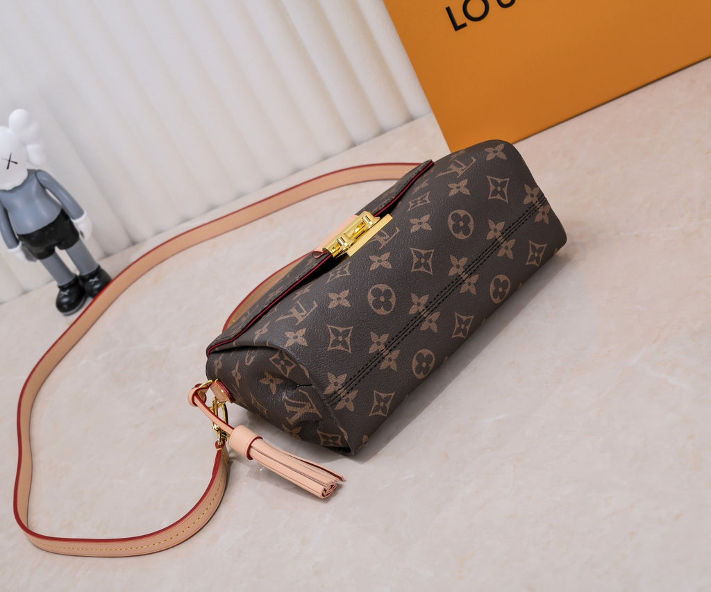 B1X66E9 Fashion high-quality leather bag
