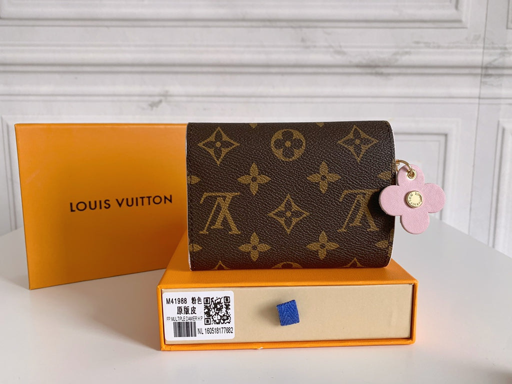 146PE54B Popular leather  Wallets
