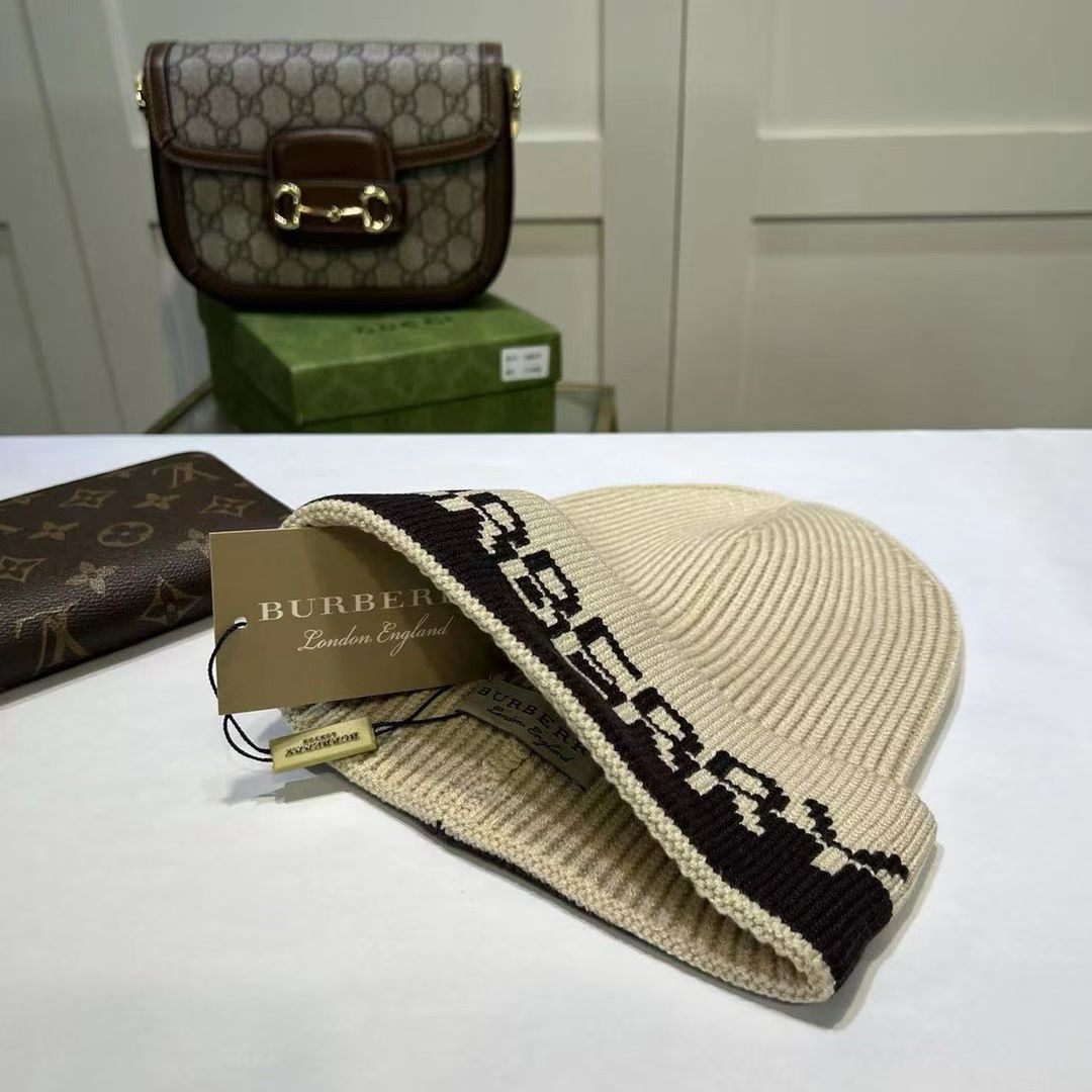 M1R86R80 Fashion hats