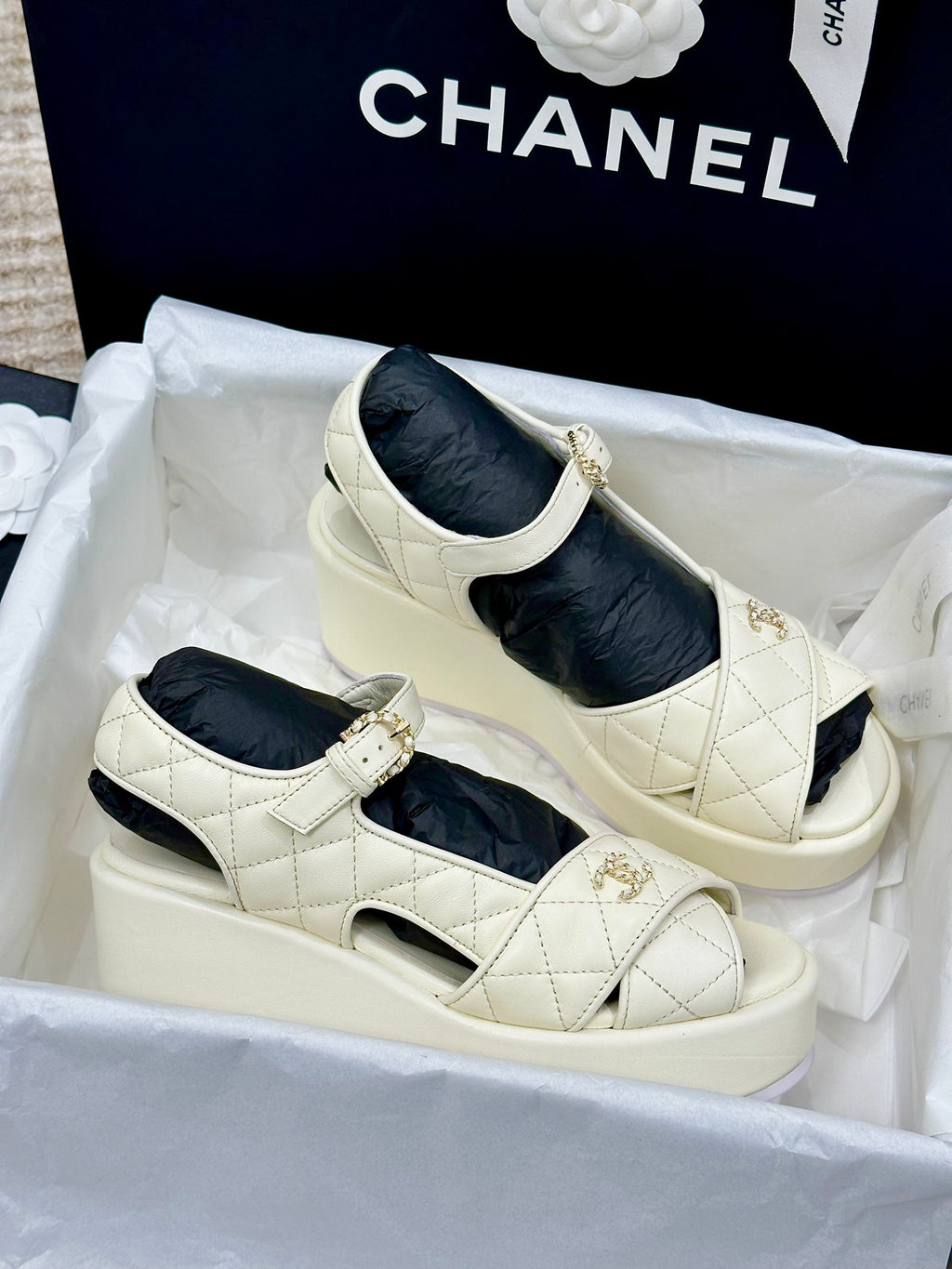 Z2R96C1 Popular high-quality shoes