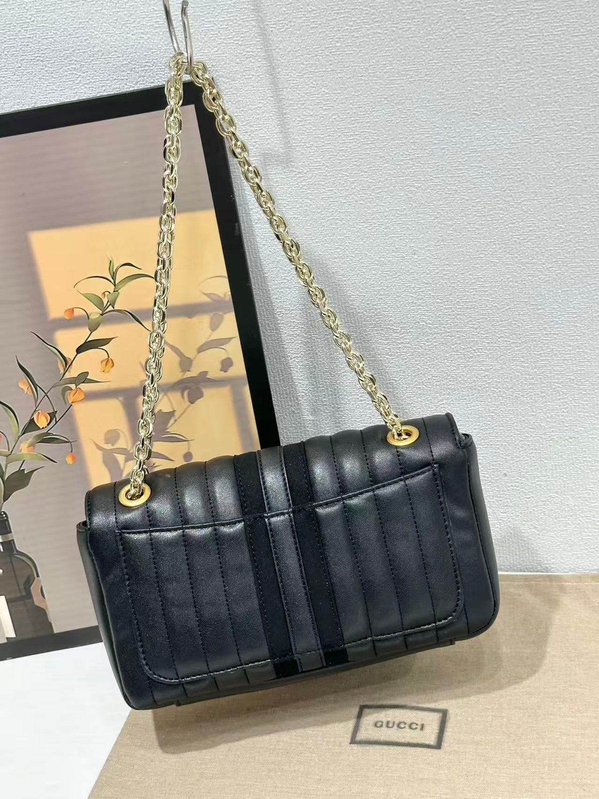 B1N96U34 Popular leather bag