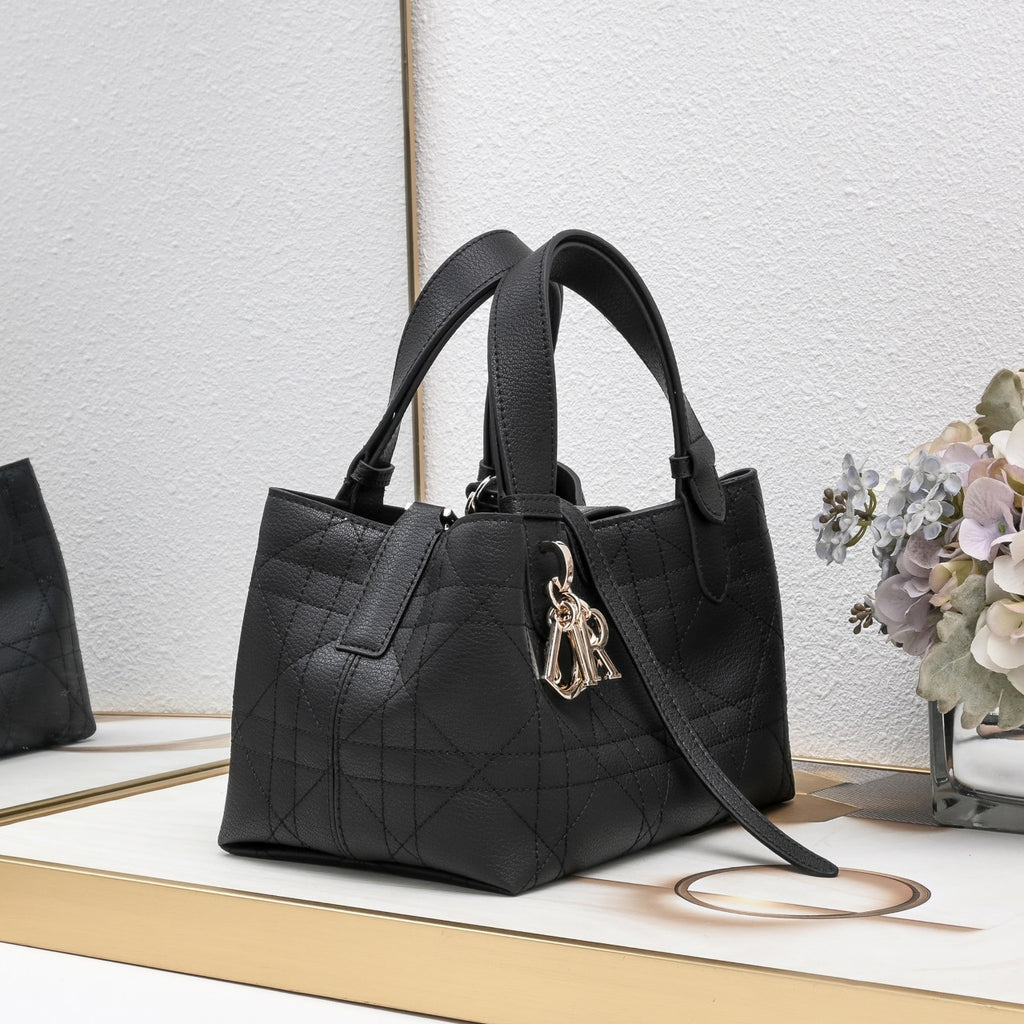 B1R76D42 Fashion leather bag
