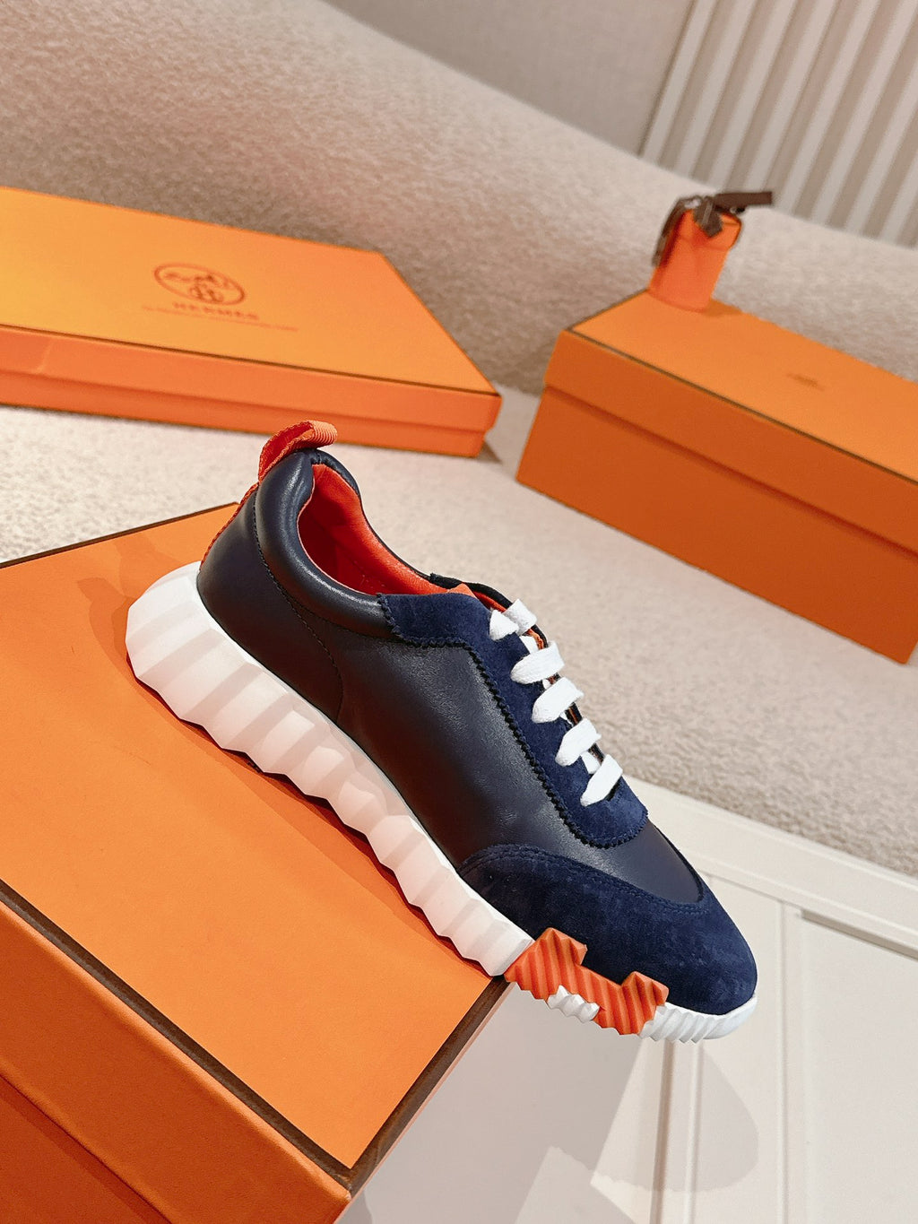 Z2N86H12 Fashion high-quality Shoes