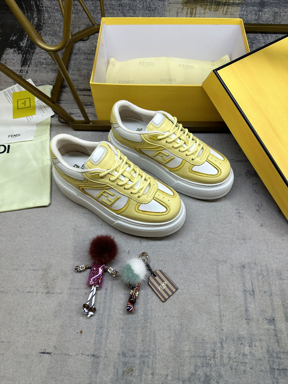 Z2P96F17 Fashion high-quality shoes
