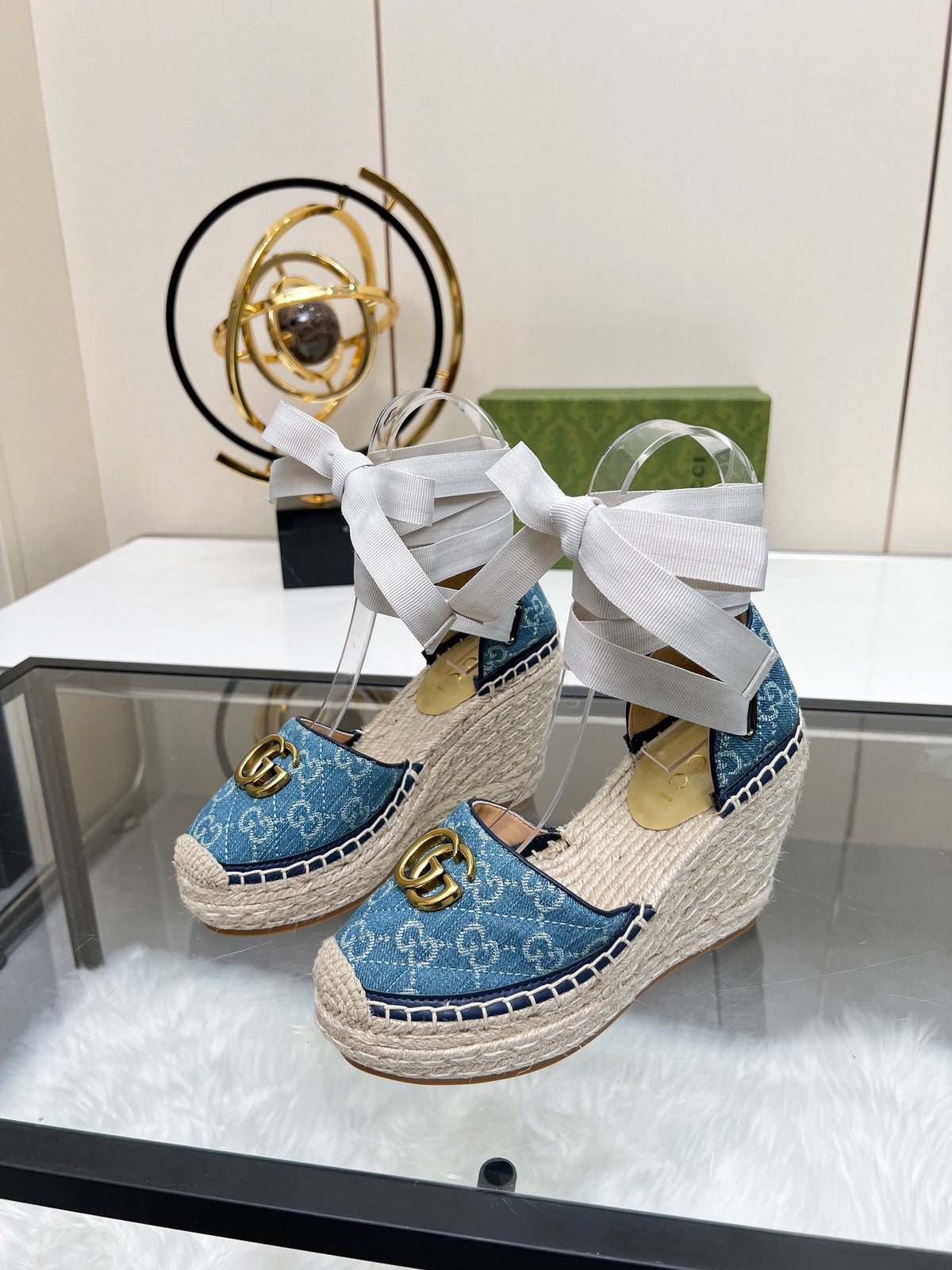 Z2X66B29  Popular High heels