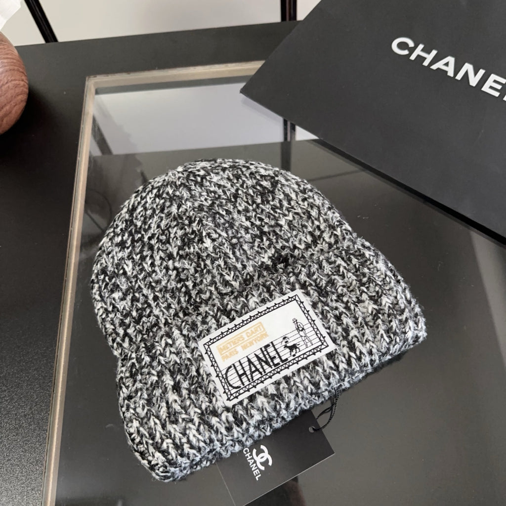 M1R86C25 Fashion hats