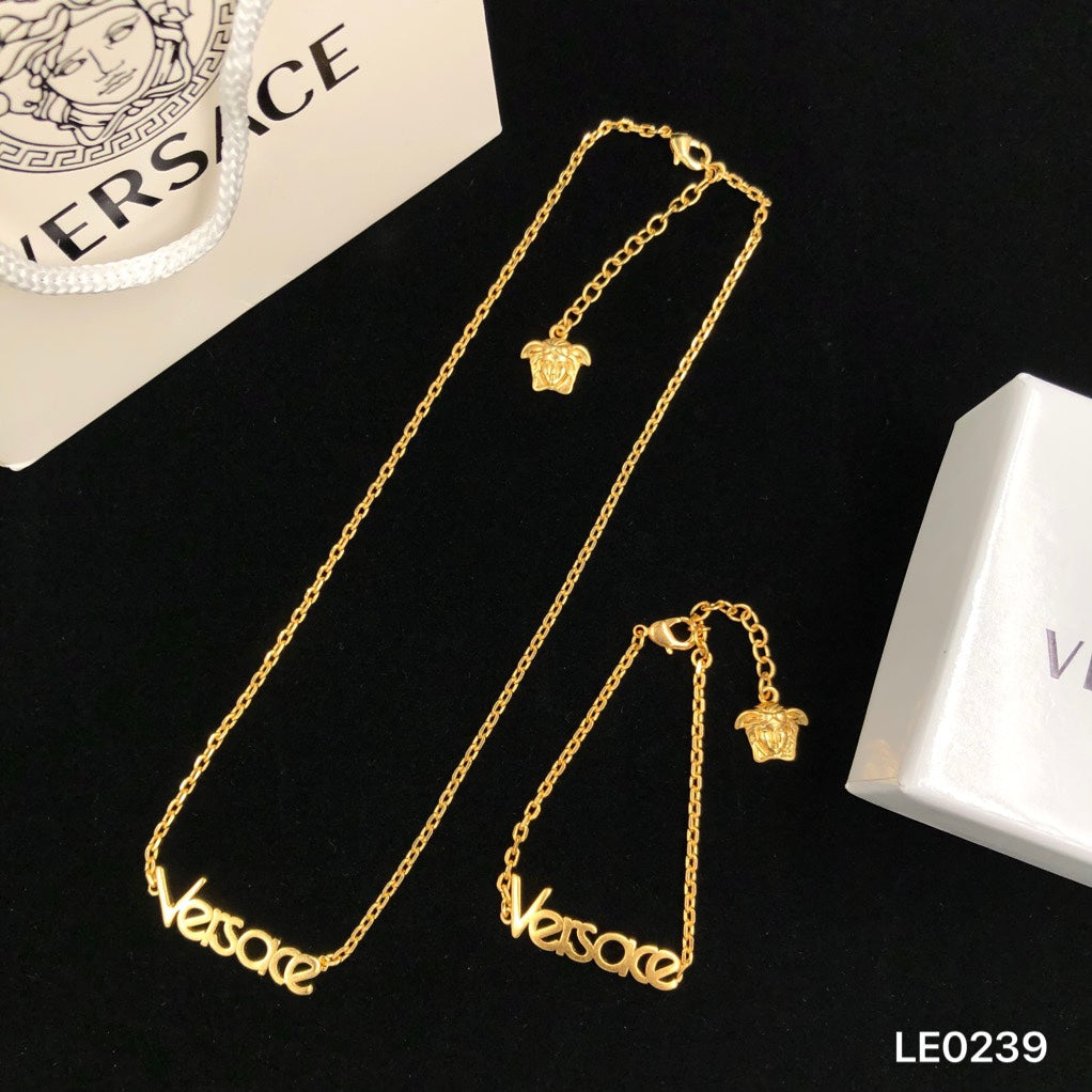 15QV138X Popular Necklace.Bracelet