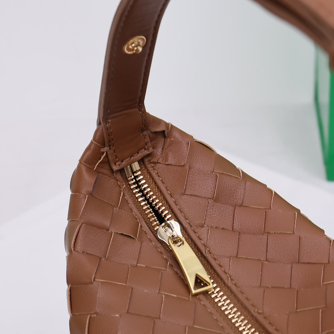 B1X76A10 Fashion leather bag