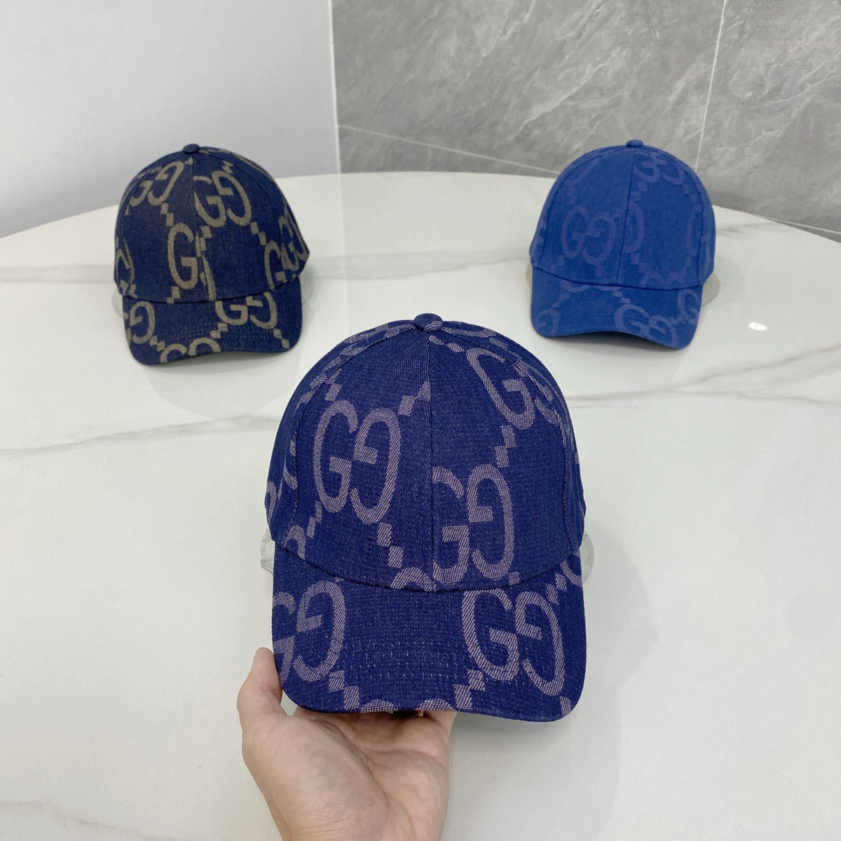 M1R86B105 Popular hats