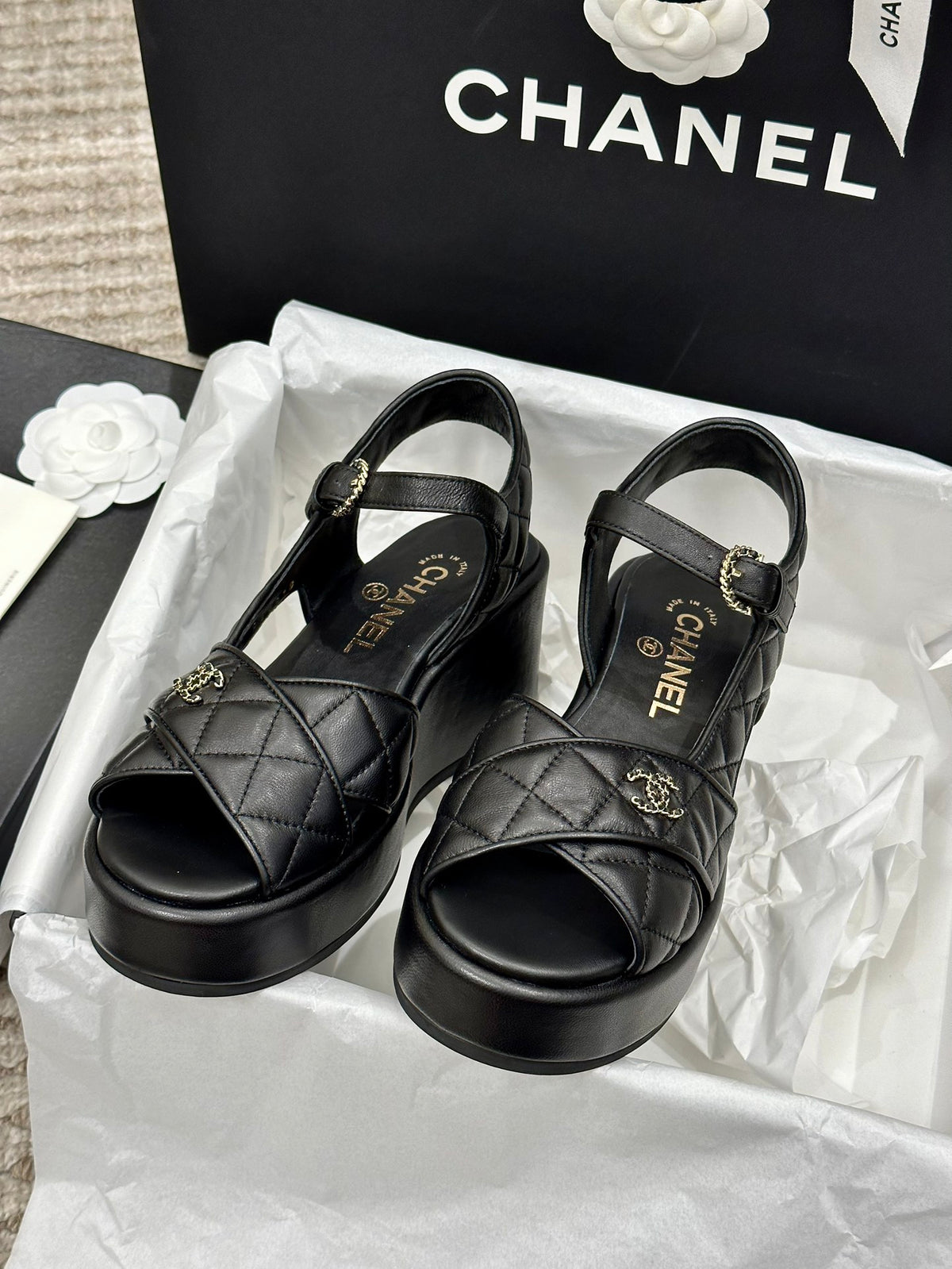 Z2R96C1 Popular high-quality shoes