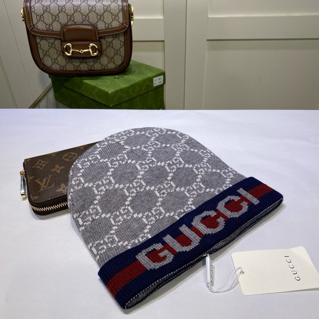 M1R86B72 Fashion hats