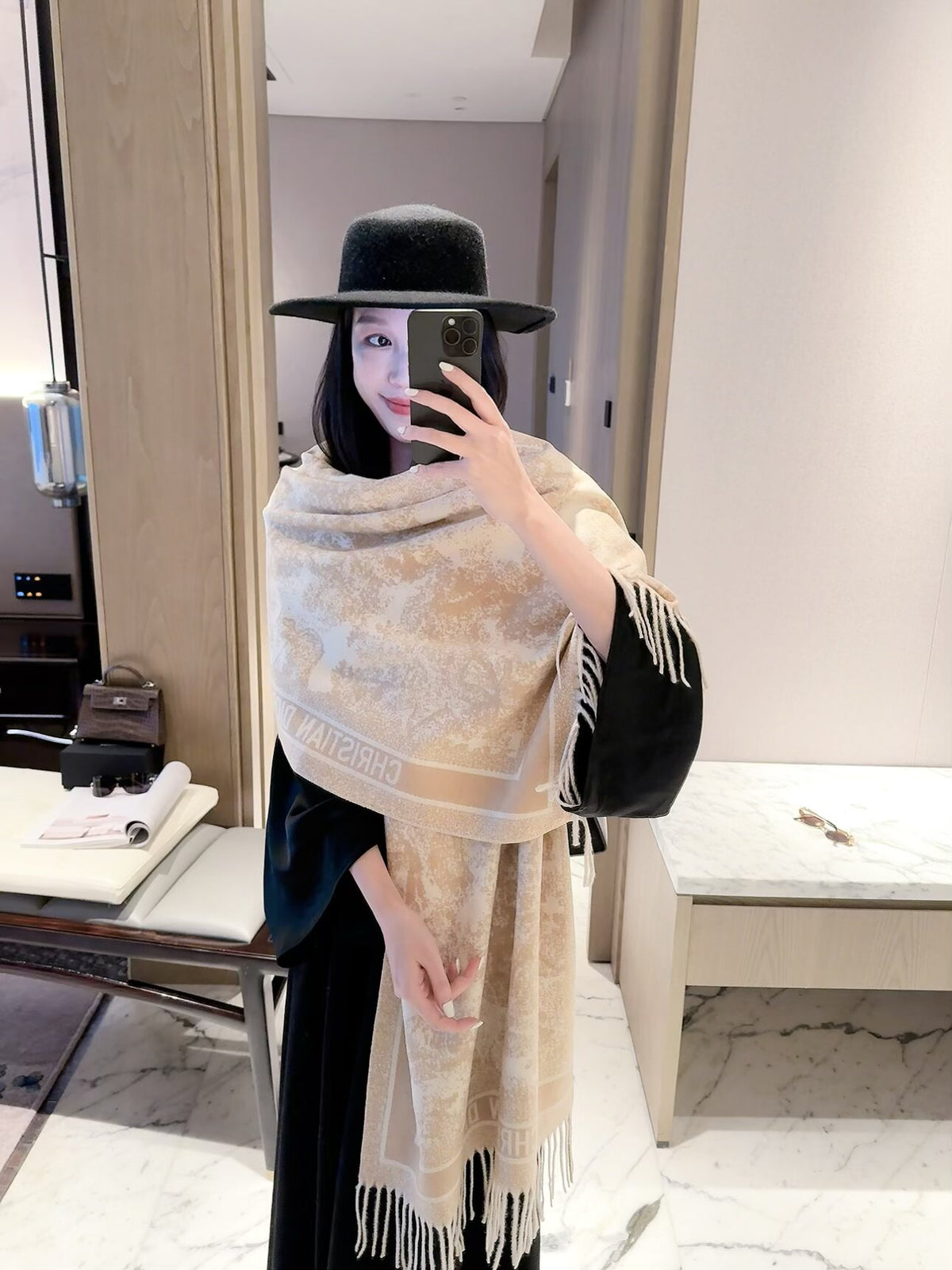 W1R96D128 Popular Winter Scarves