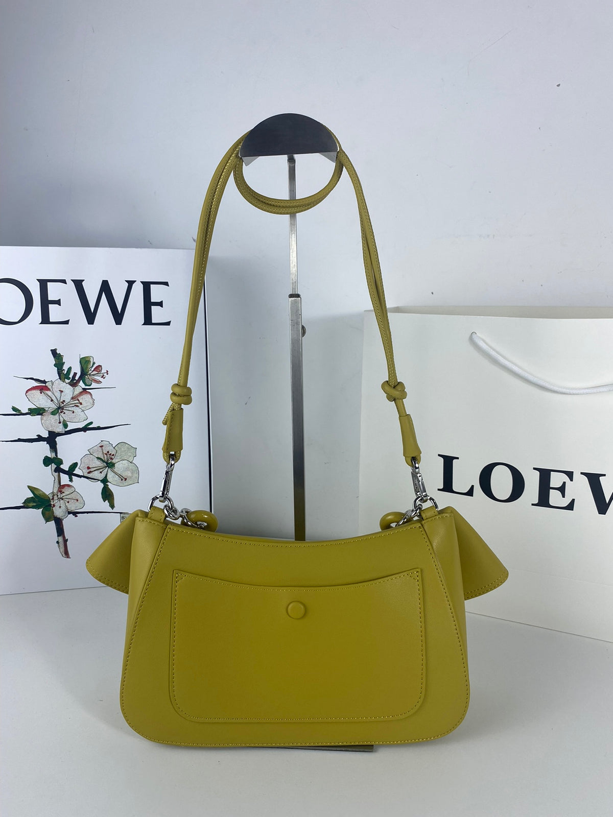 B1R66A11 Fashion leather bag