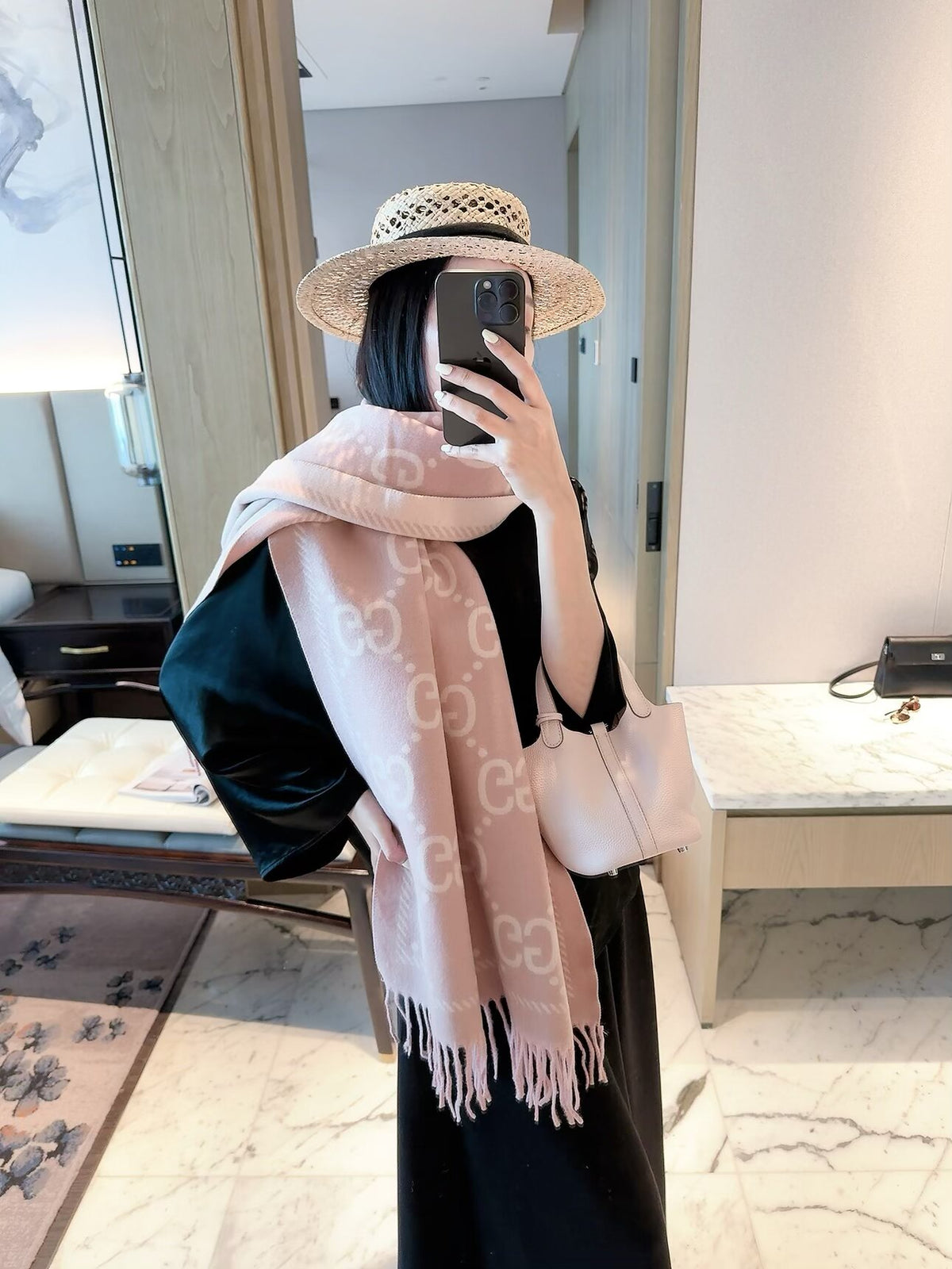 W1R96B129 Popular Winter Scarves
