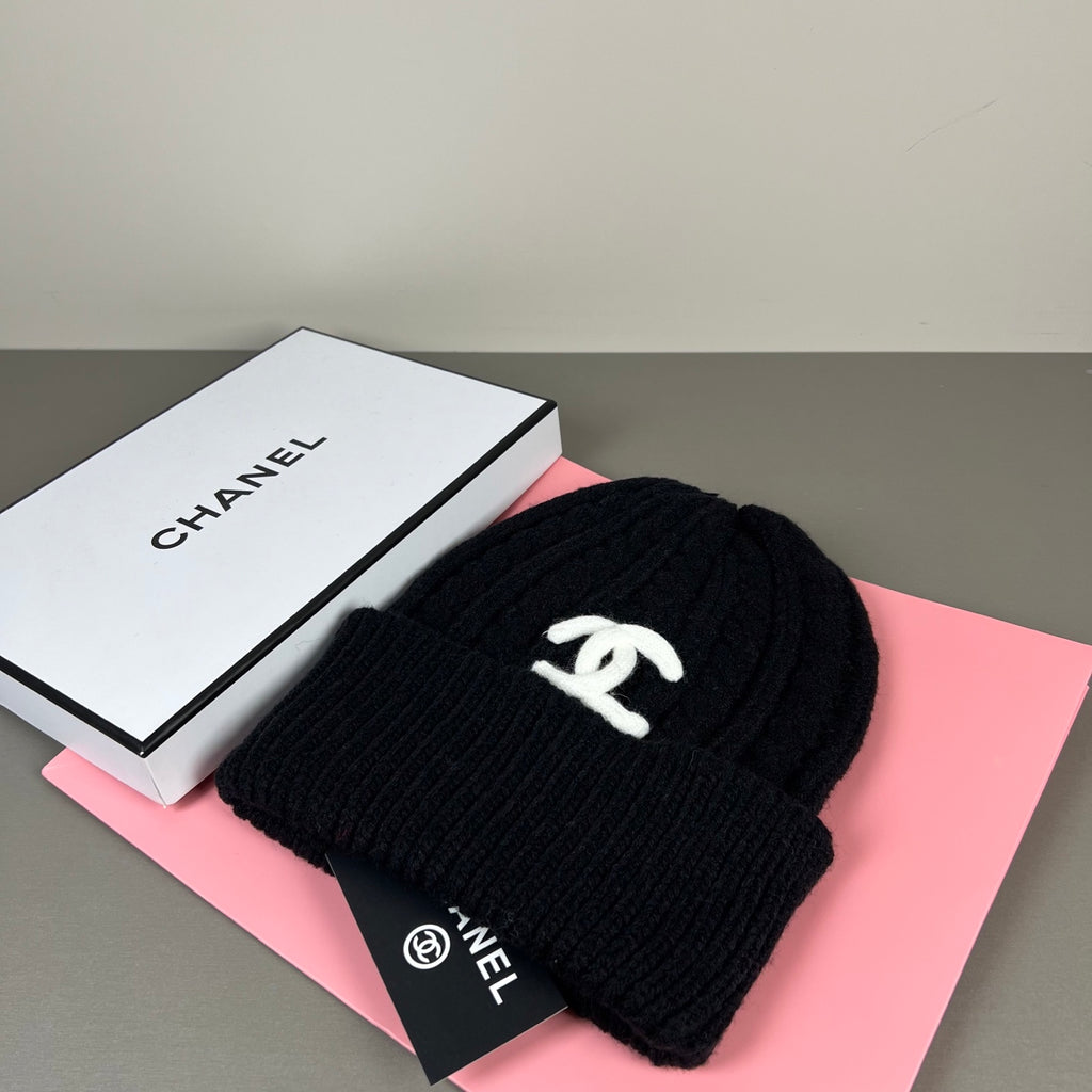 M1R86C7 Fashion hats