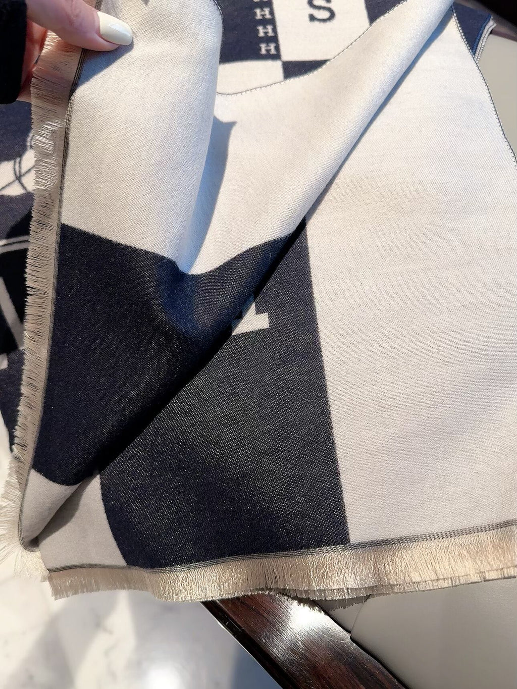 W1R106H52 Fashion Winter Scarves