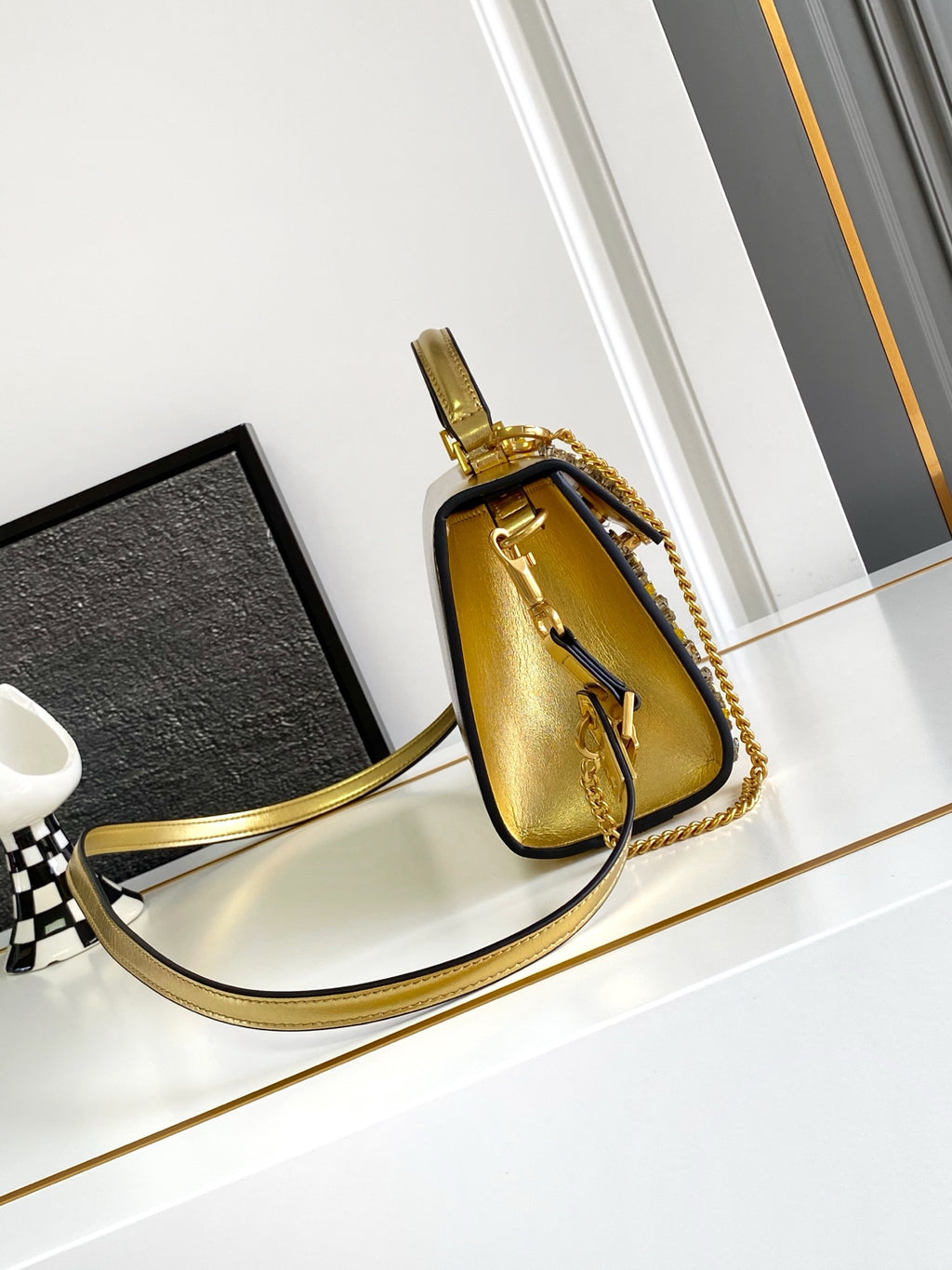 B1N96VL18 Popular leather bag