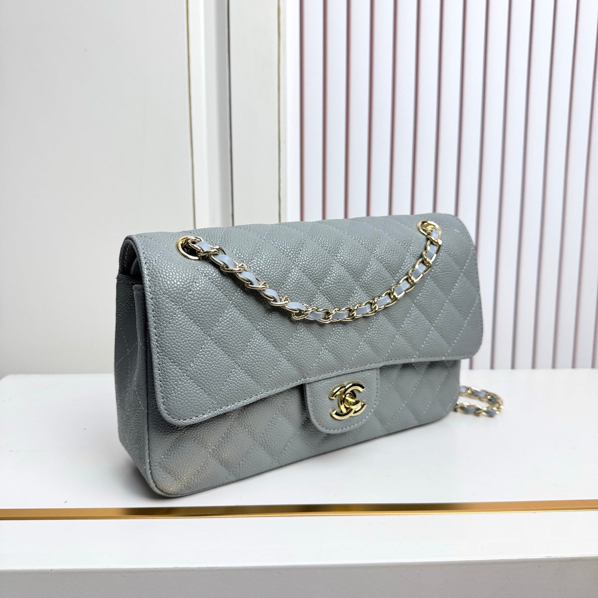 B1R76C12 Popular leather bag