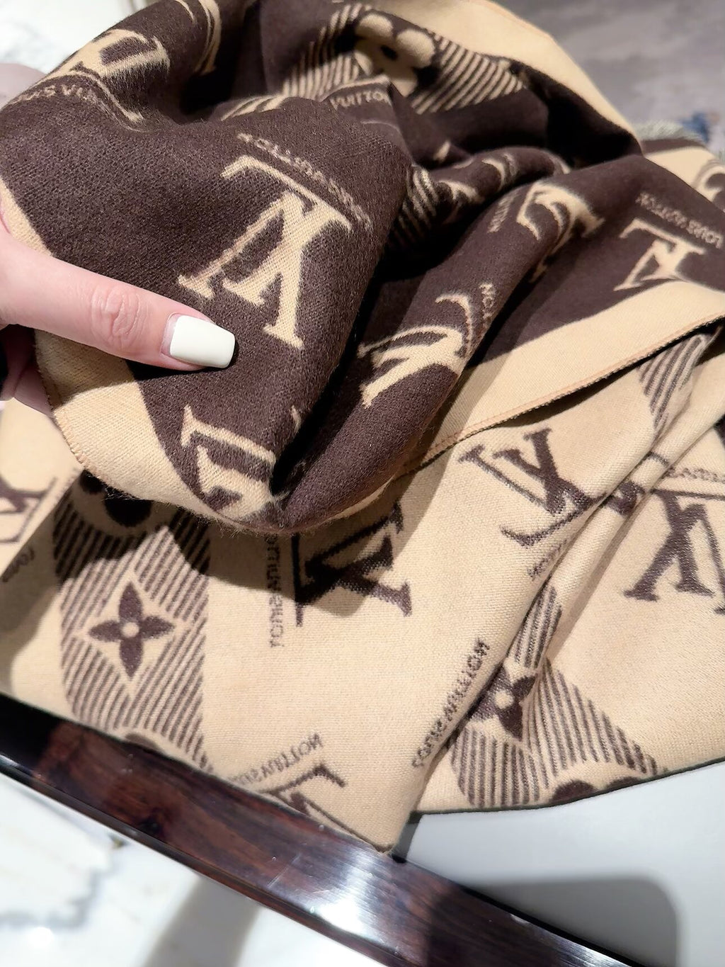 W1R106E62 Fashion Winter Scarves