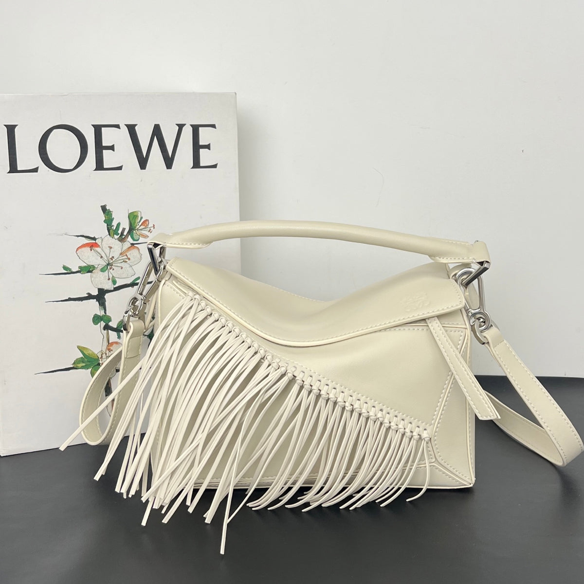 B1R66A17 Fashion leather bag