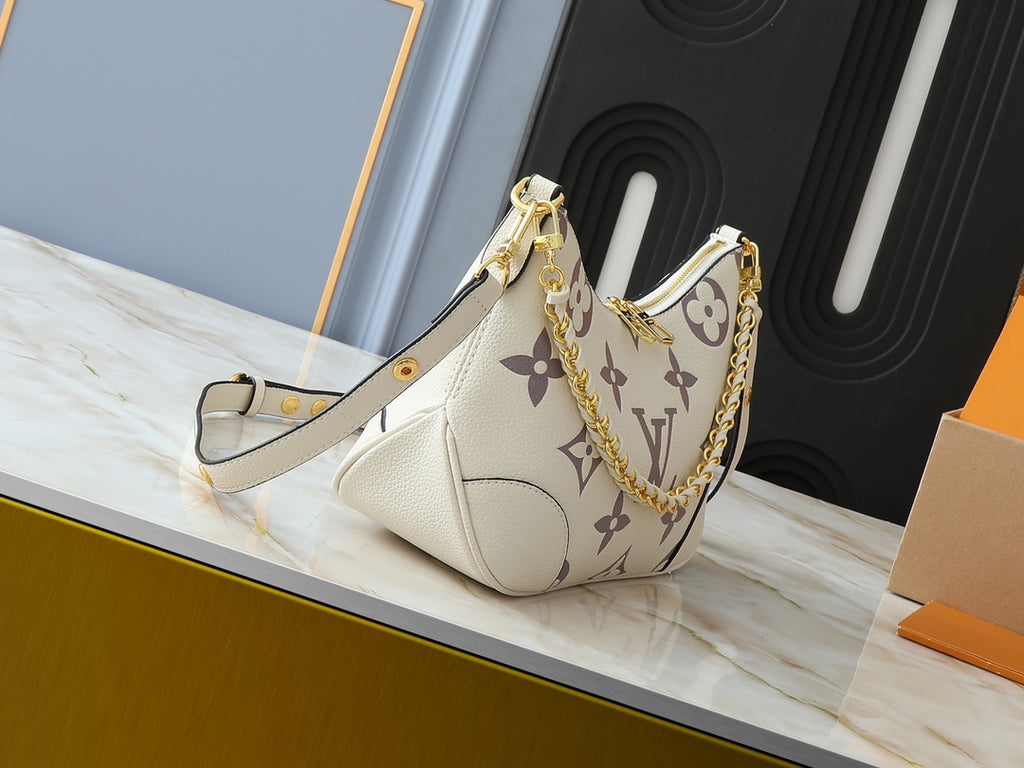 B1R76E48 Fashion leather bag