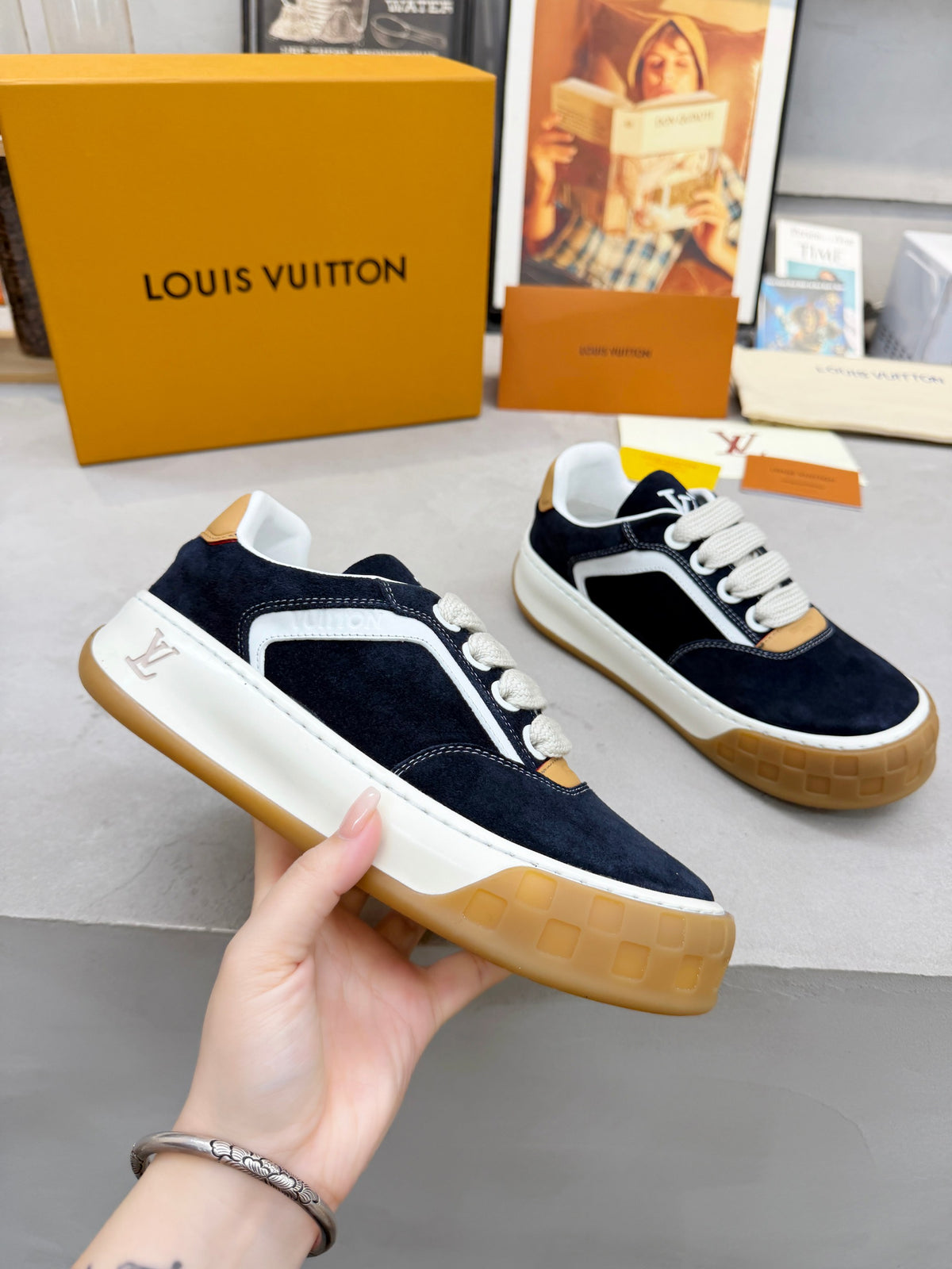 Z2P96E3 Popular high-quality leather shoes