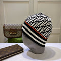 M1R86F64 Fashion hats