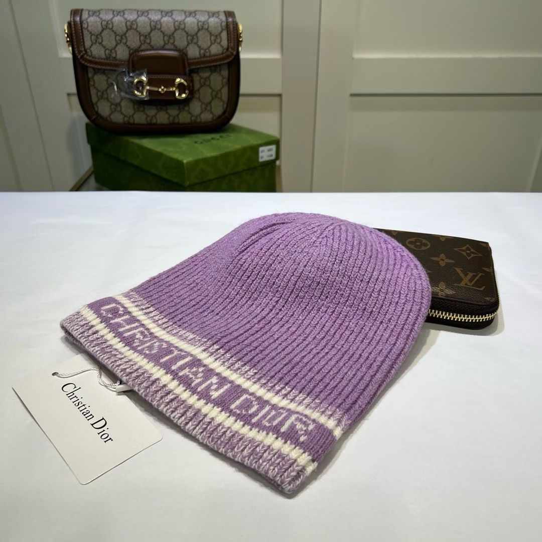 M1R86D99 Fashion hats