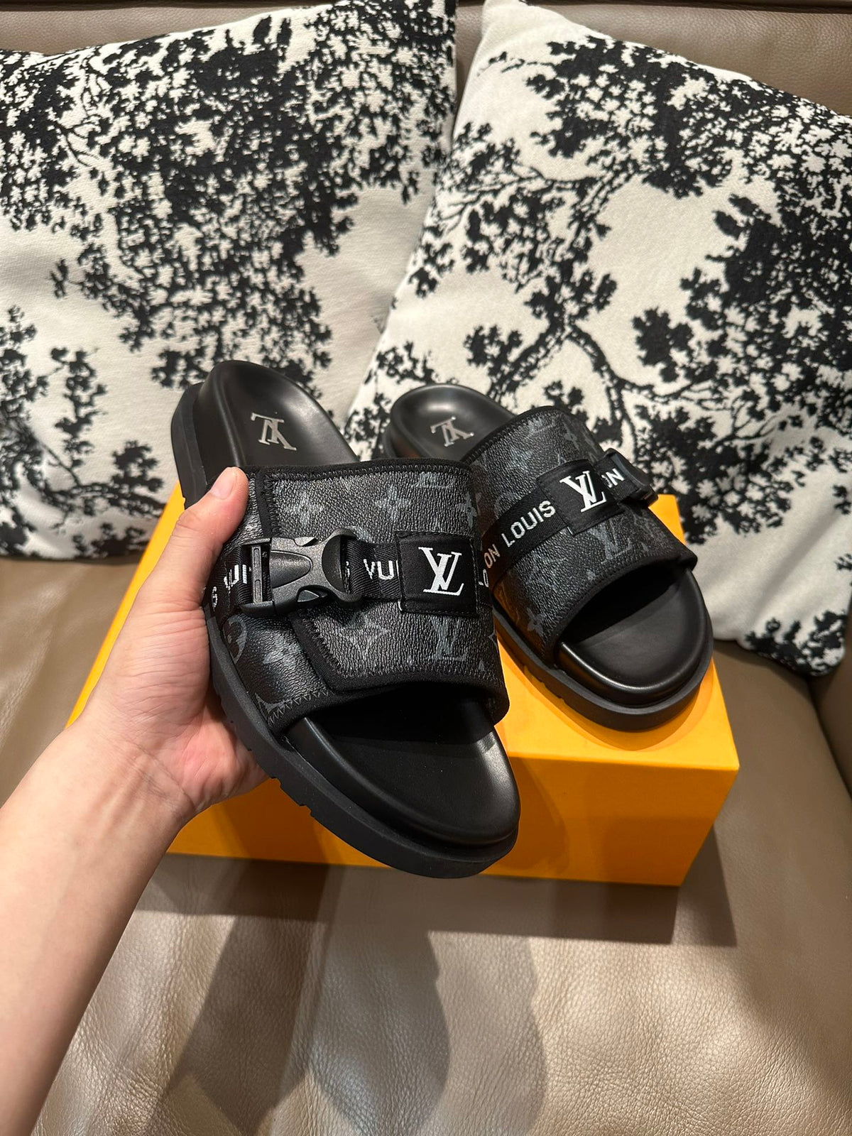 285ZE27Z  Popular leather Shoes