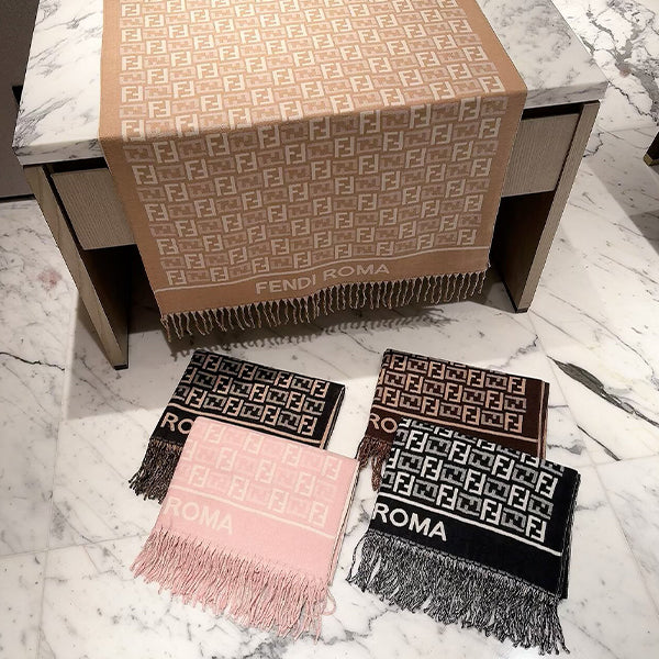 W1R86F104 Popular Winter Scarves