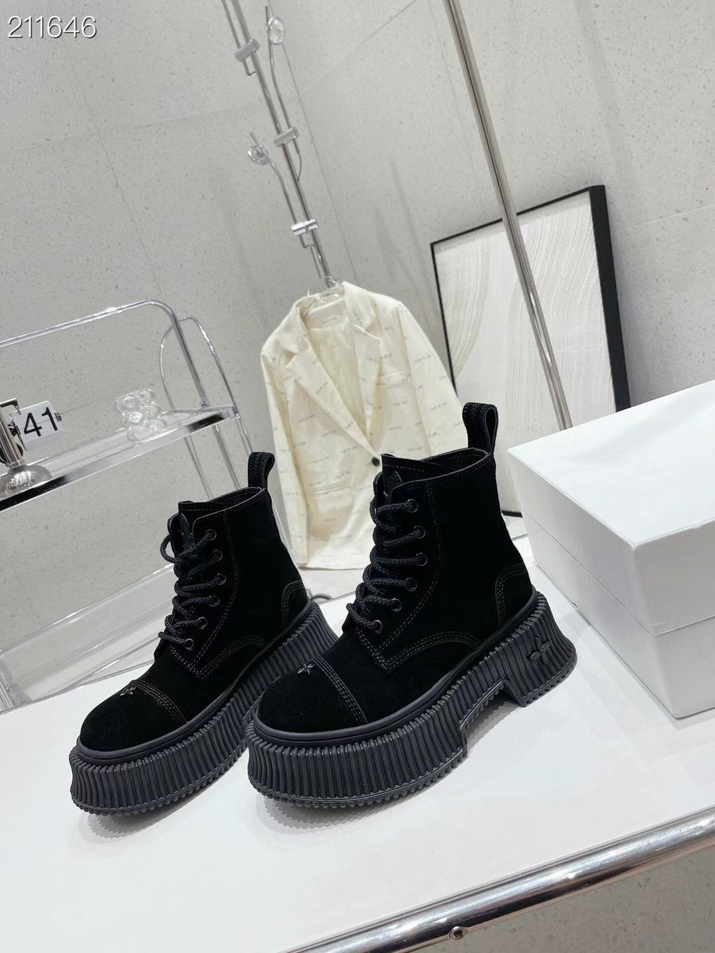 Z2P96A21 Popular high-quality shoes