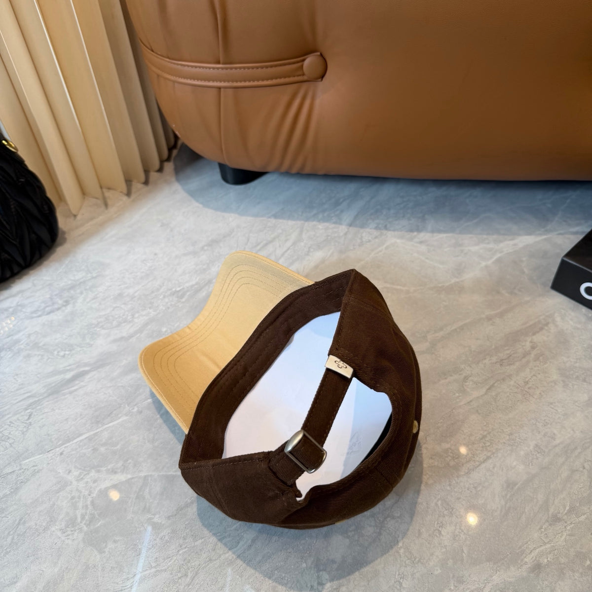 M1R76A8 Fashion hats
