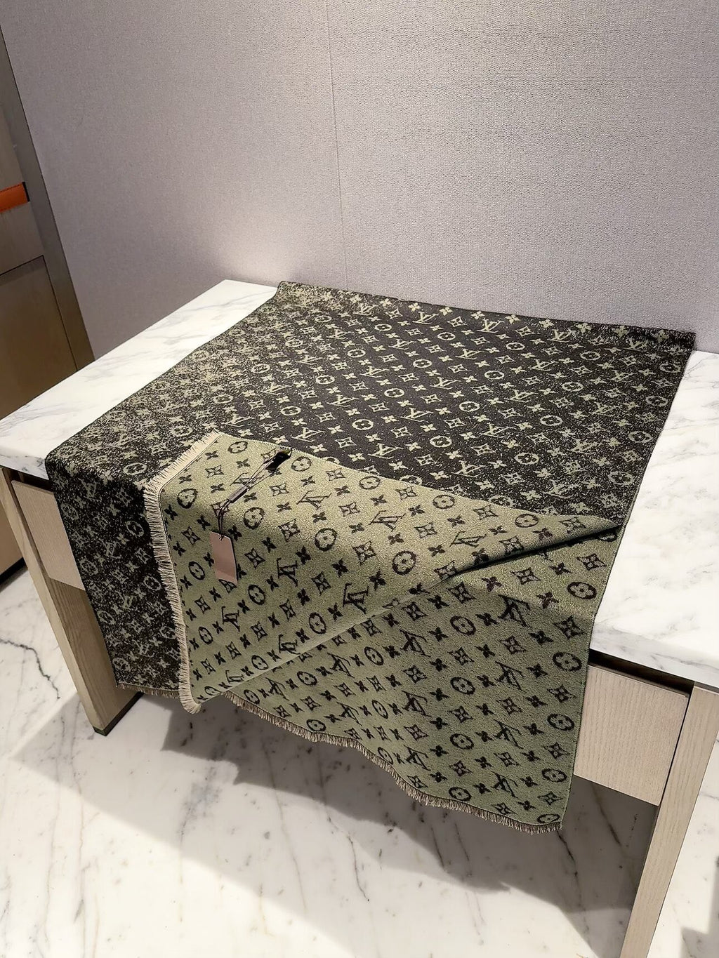 W1R106E57 Fashion Winter Scarves