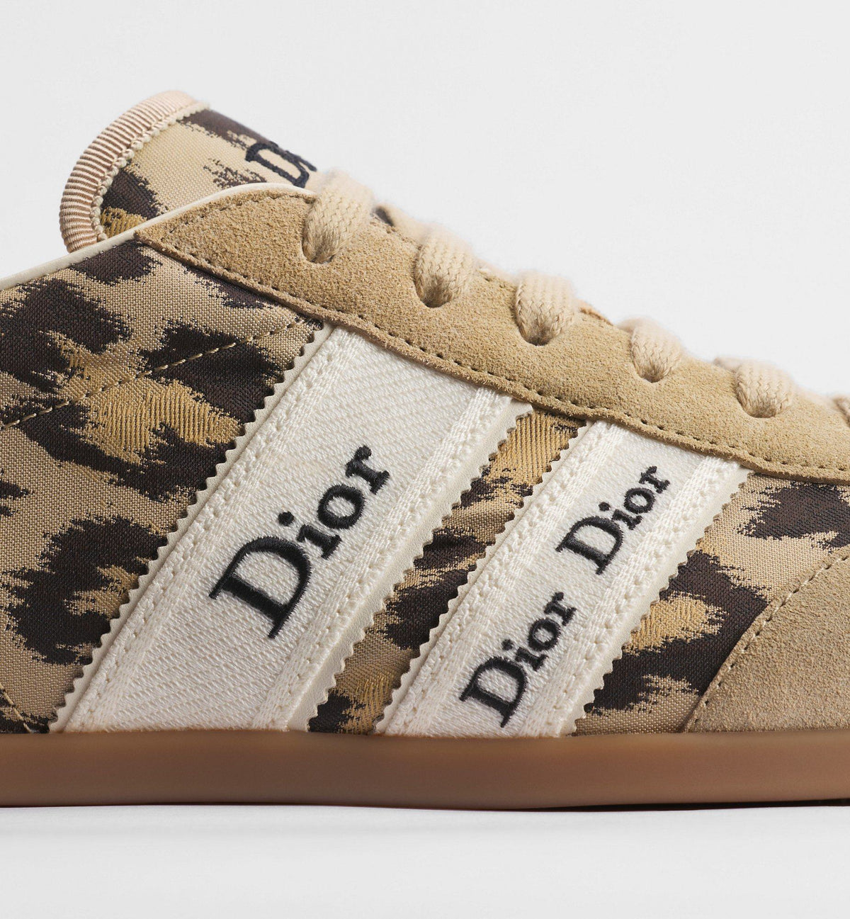 Z2P96D19 Popular high-quality shoes