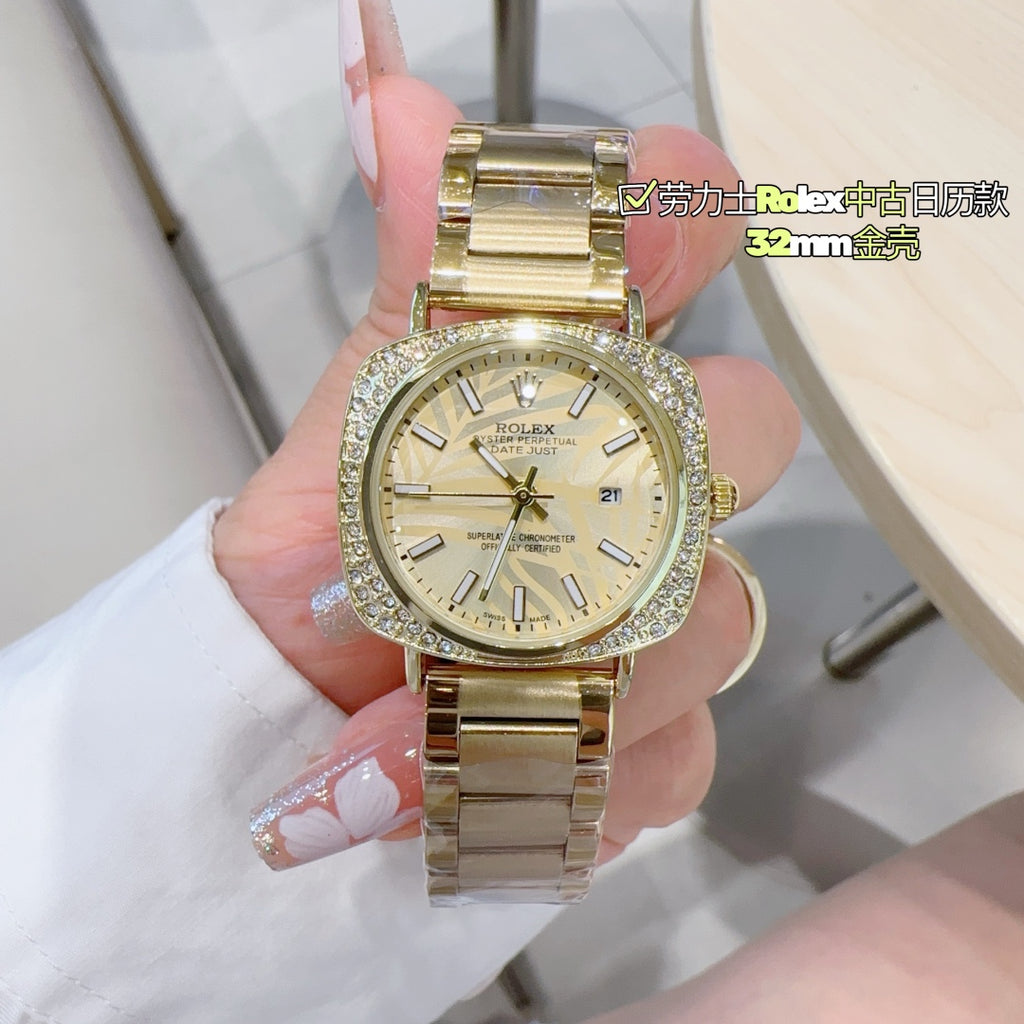 136RL55L Popular Watches