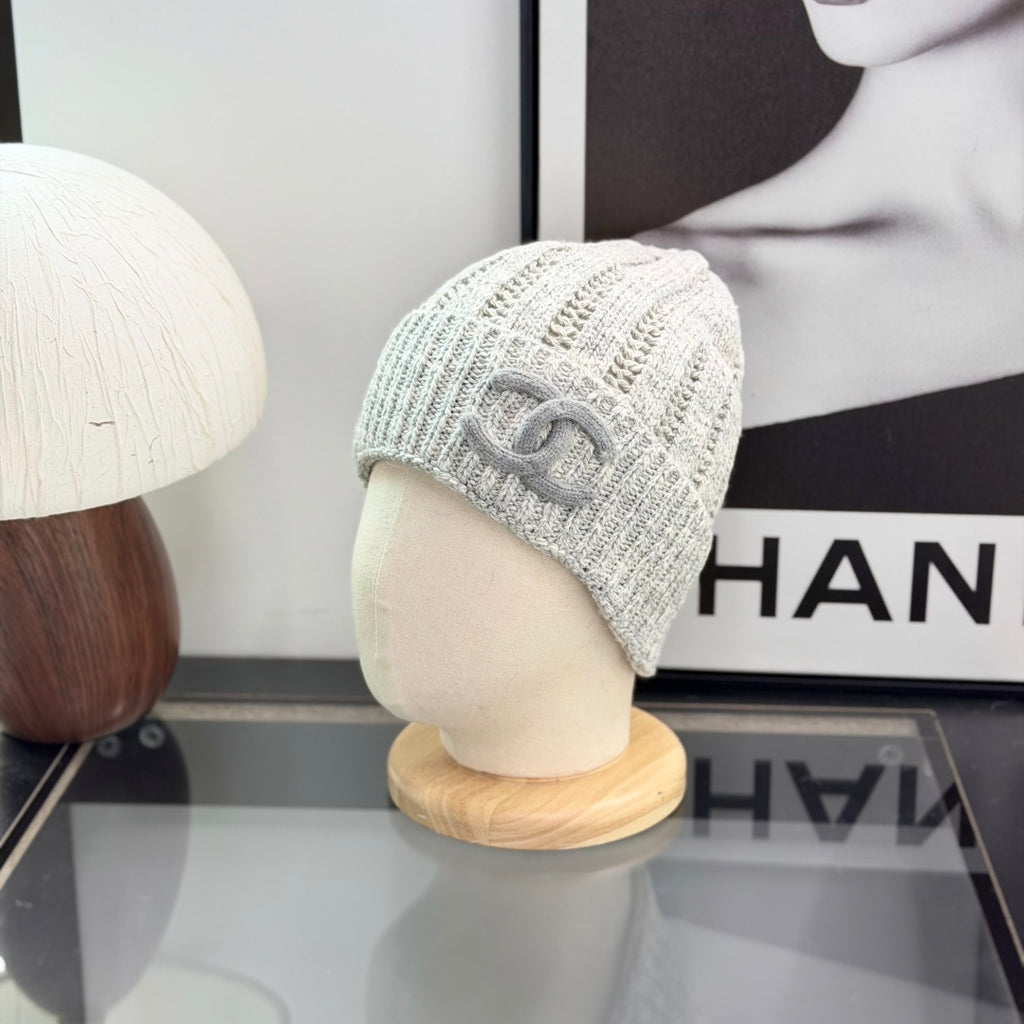 M1R96C27 Fashion hats