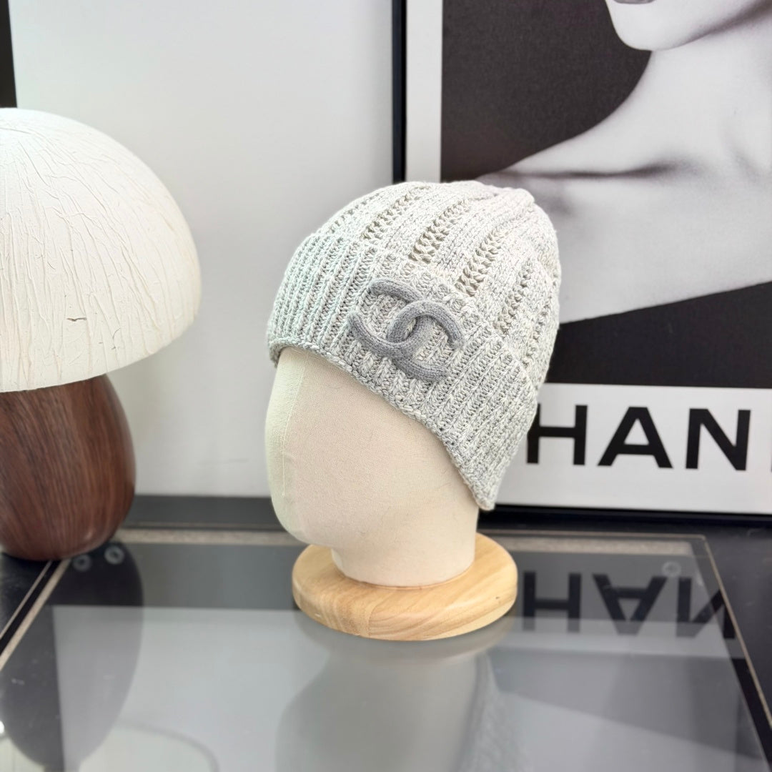 M1R96C27 Fashion hats