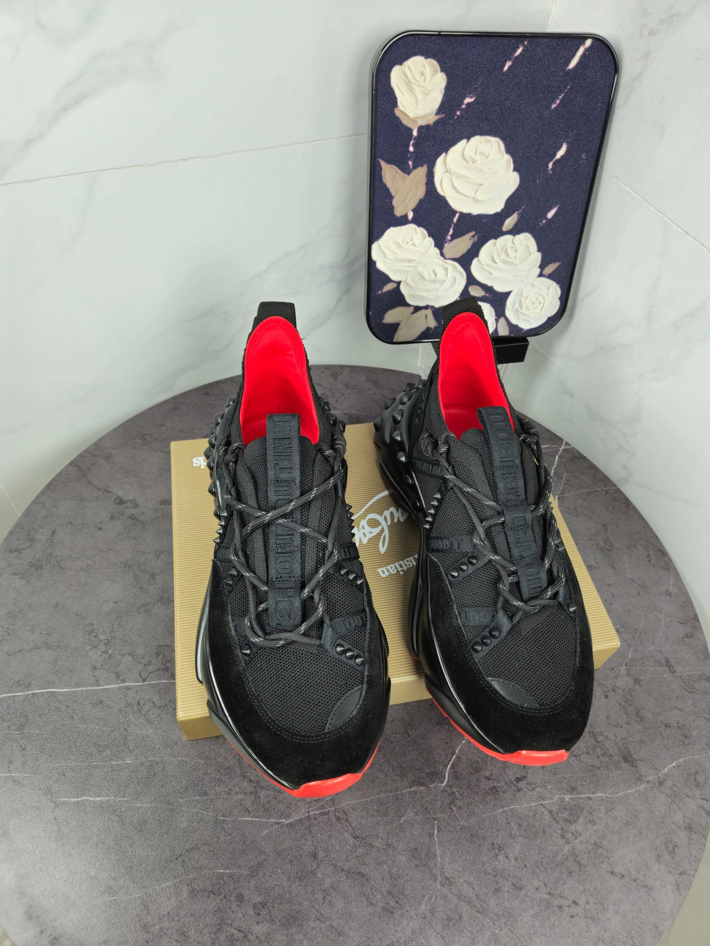 Z2P96A13 Popular high-quality shoes