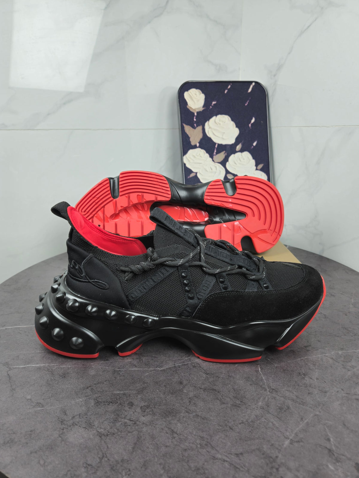 Z2P96A13 Popular high-quality shoes
