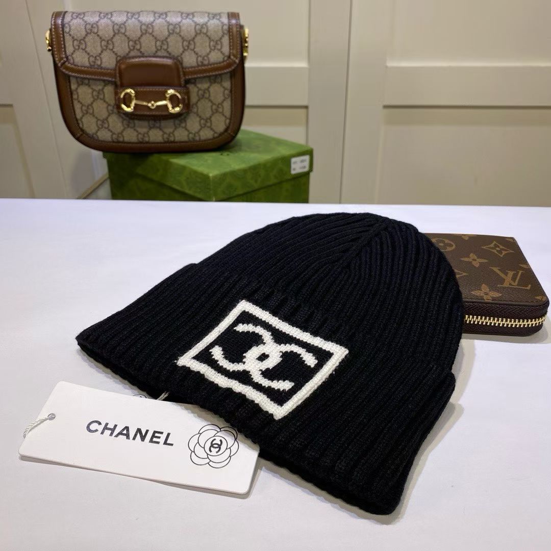 M1R86C65 Fashion hats