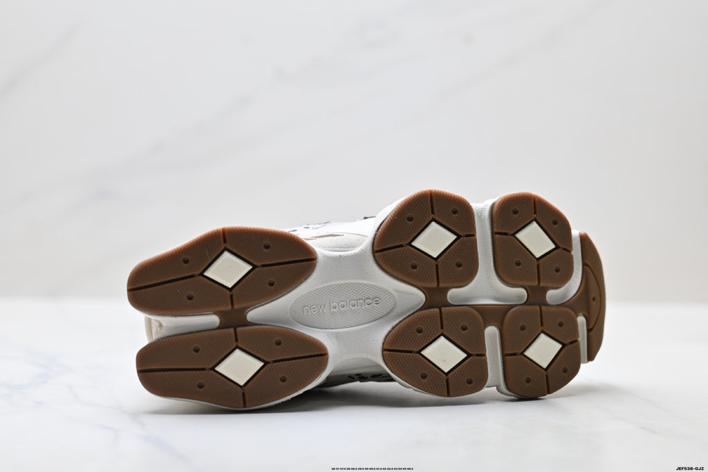 Z4R86A12 Fashion Shoes