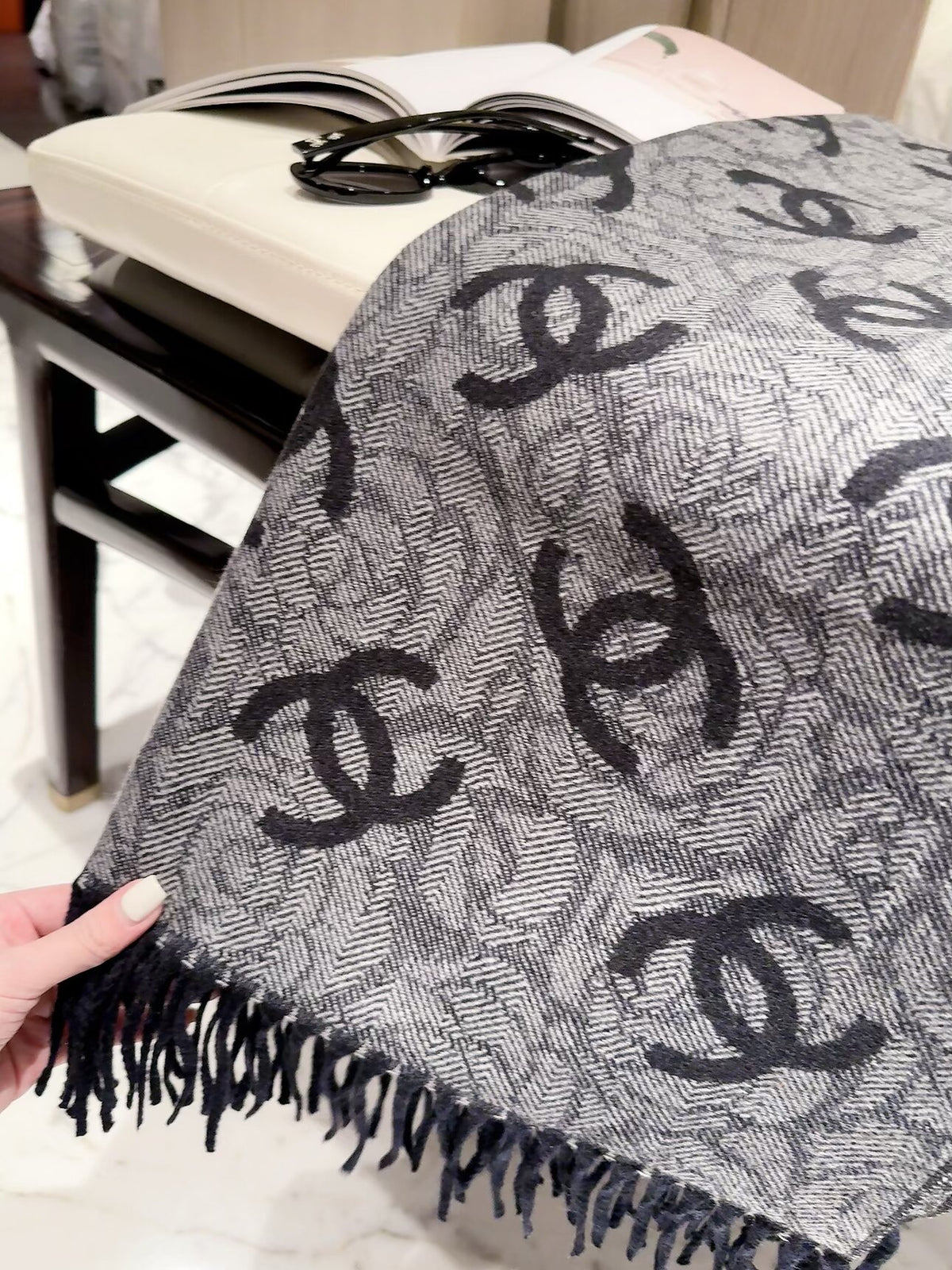 W1R86C108 Popular Winter Scarves