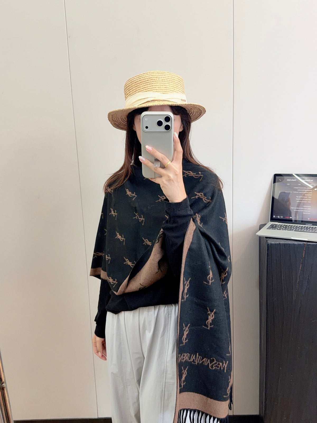 W1R86SL1  Popular Winter Scarves
