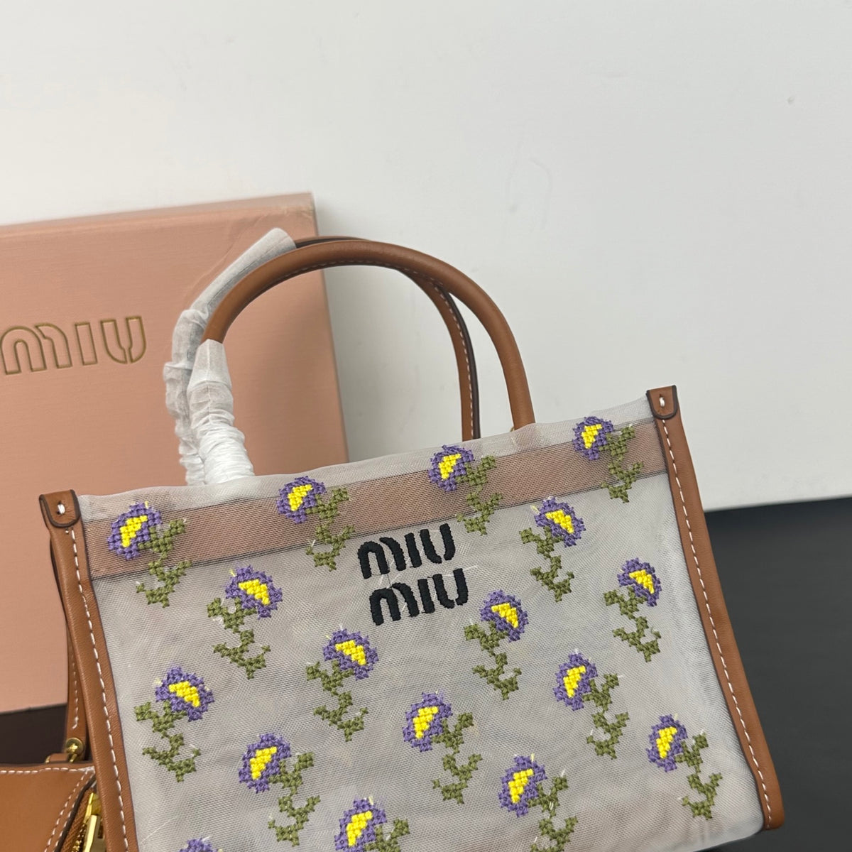 B1R76A36 Fashion bag