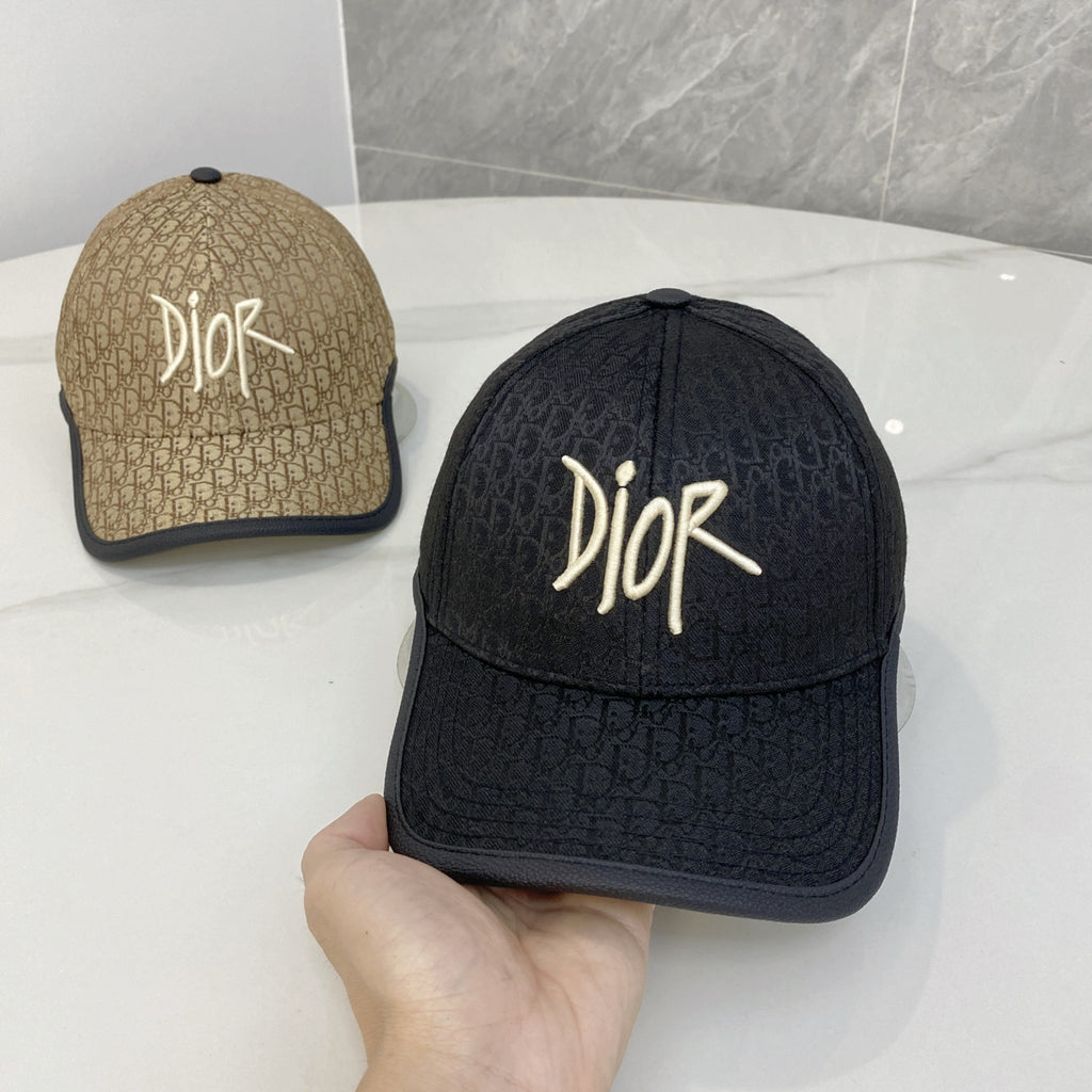 M1R86D111 Fashion hats