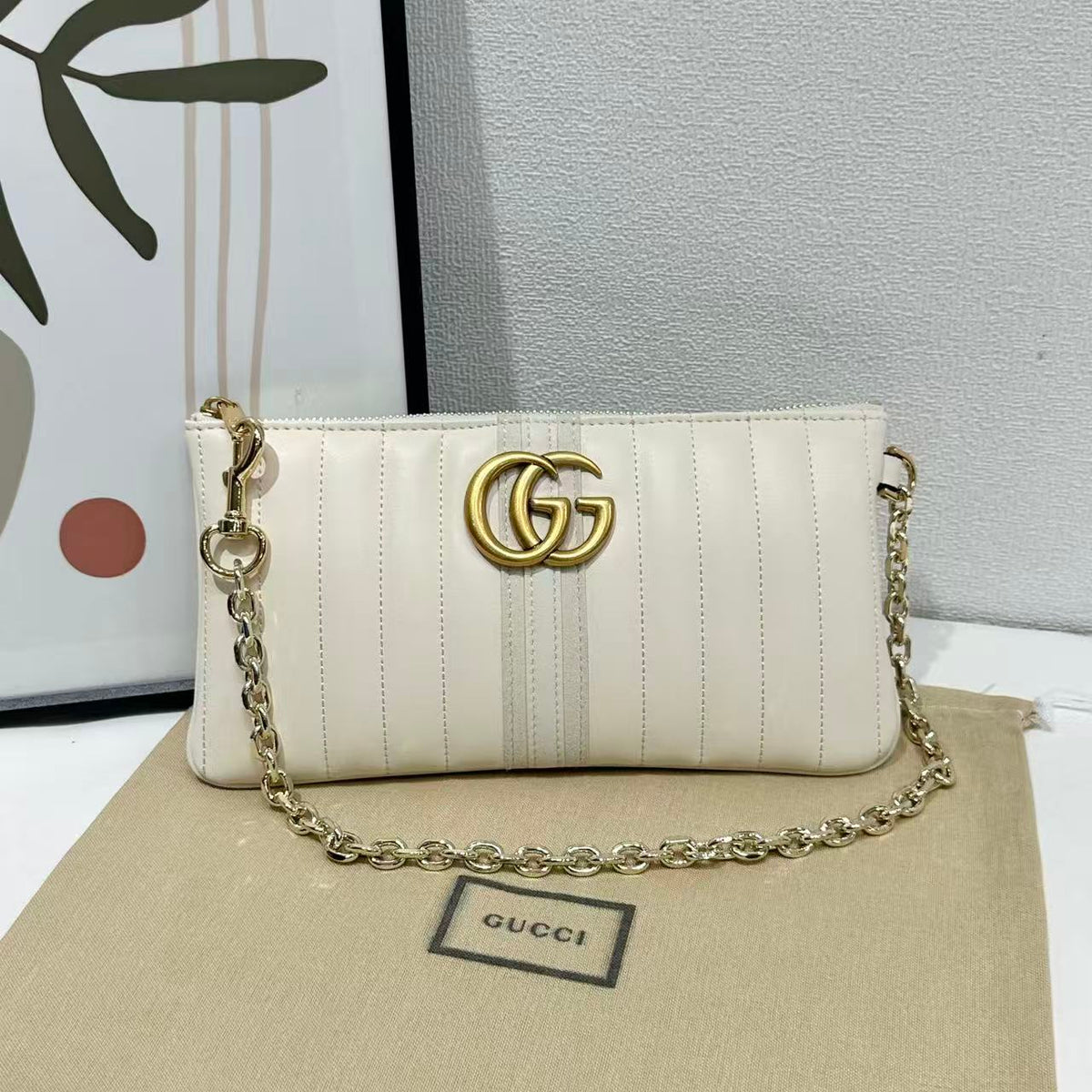 B1N96U33 Popular leather bag