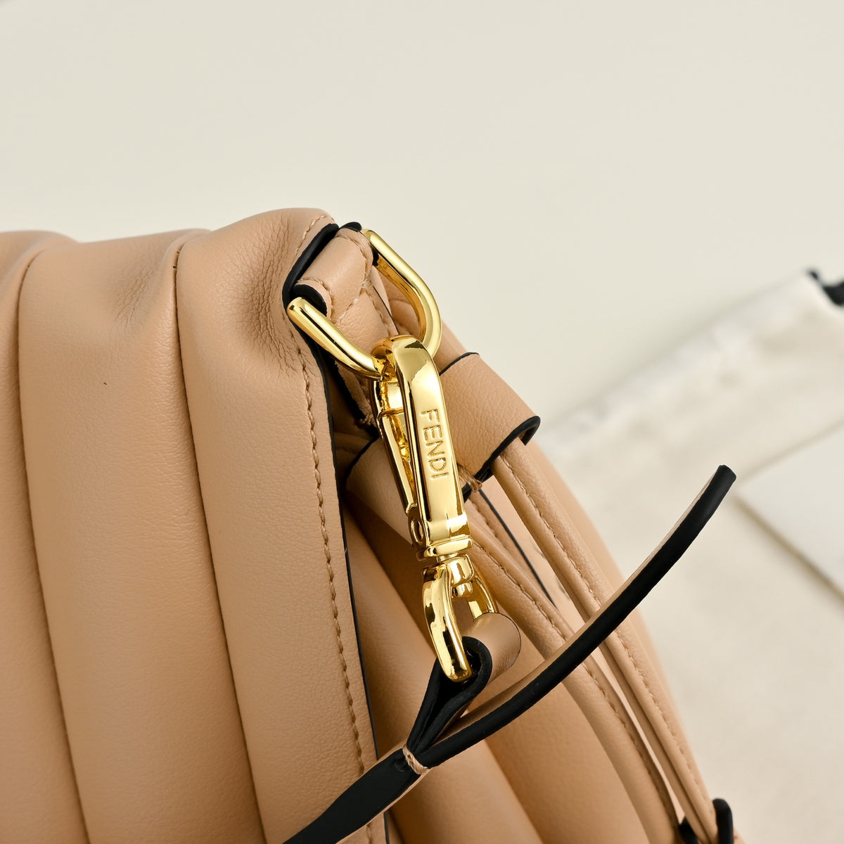 136PF106B Popular leather bag