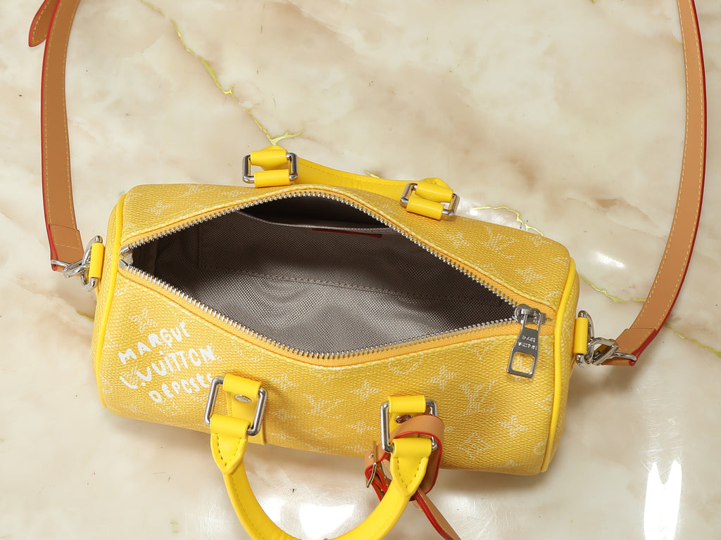 B1R76E50 Fashion leather bag