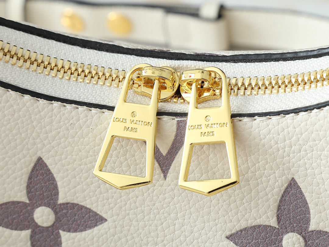 B1R76E48 Fashion leather bag
